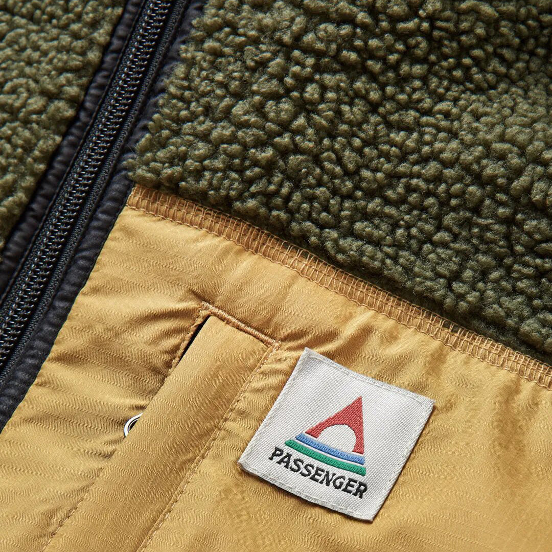 Men's Born Explorer Polar-Lined Sherpa Fleece - Green