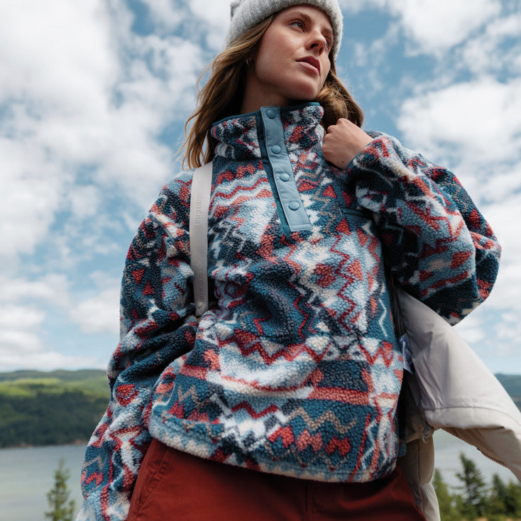 Women's Helvetia II Printed Cropped 1/2 Snap Fleece - Blue / Geometric