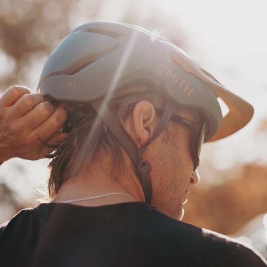 Unisex Pilot MIPS MTB Helmet - Grey