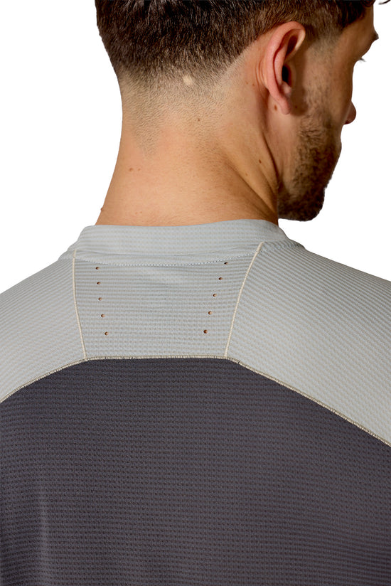 Men's Sonic Ultra Long-Sleeve Zip Top - Grey