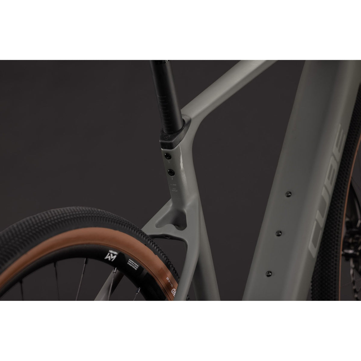 Nuroad Hybrid C:62 Race 400X 2027 Gravel E-Bike - Grey