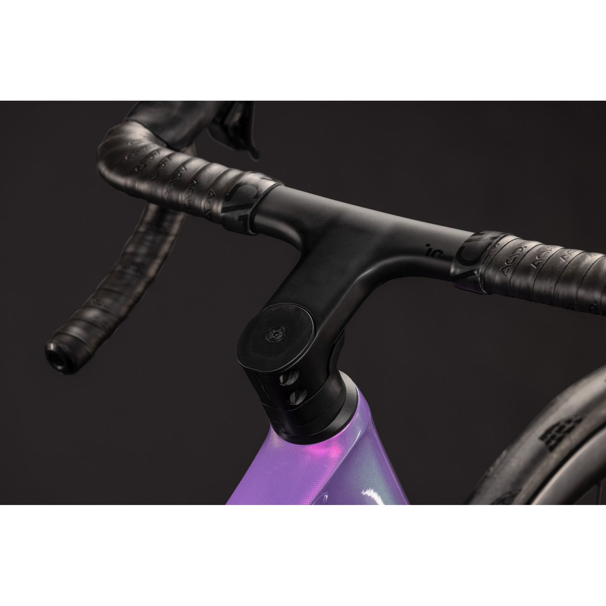 Attain C:62® SLT 2027 Road Bike - Purple