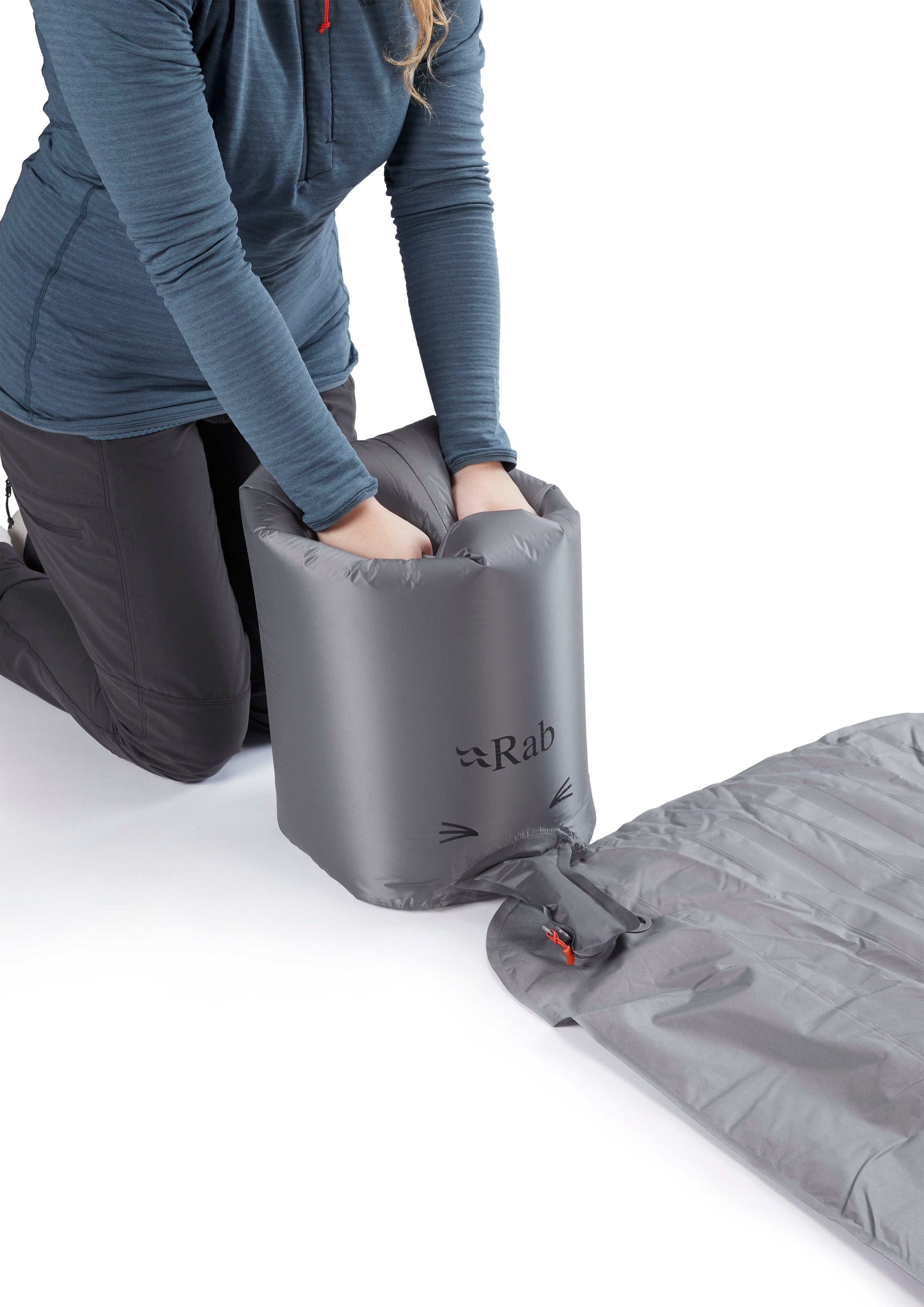 Stratosphere 4 Wide Sleeping Mat - Grey
