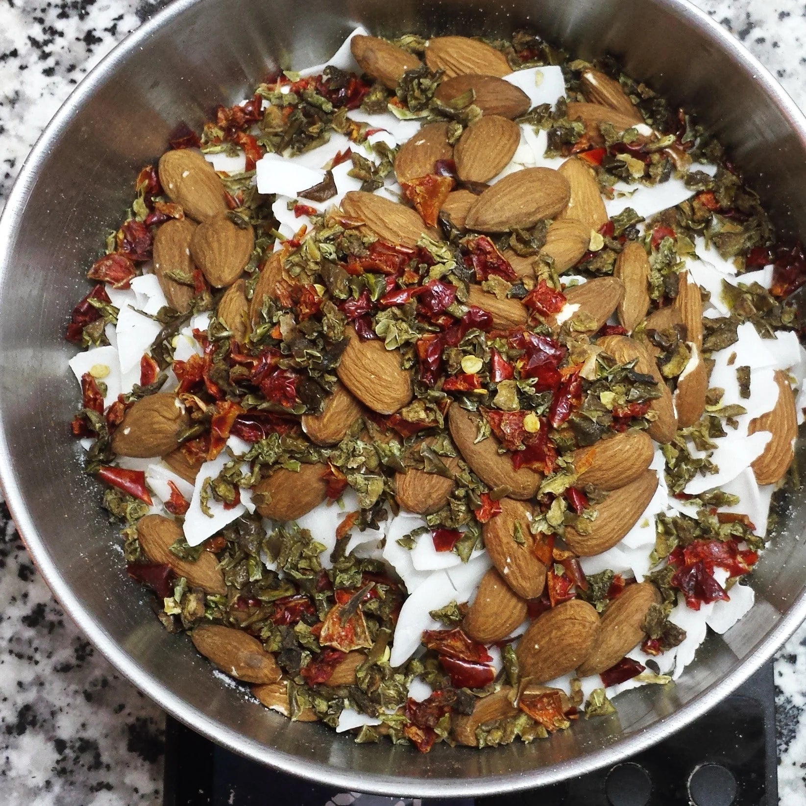 Almond Jalfrezi Main Meal - 800 kcal