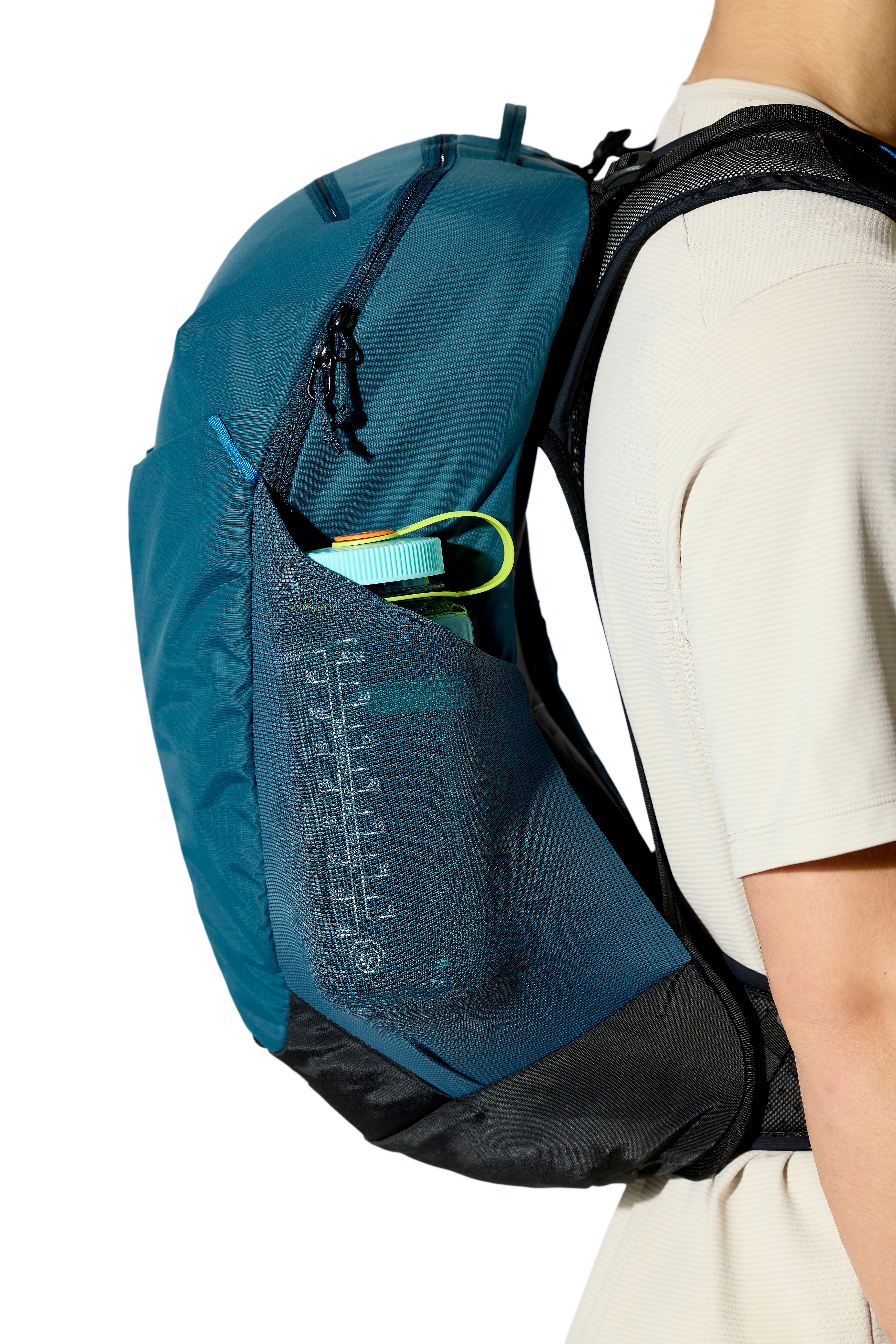 Airox 18L Backpack - Blue