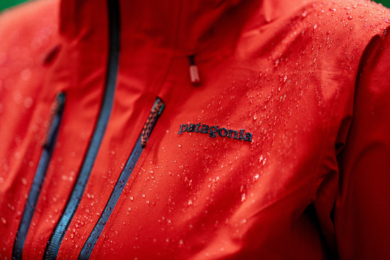 Women's Triolet GORE-TEX Jacket - Red