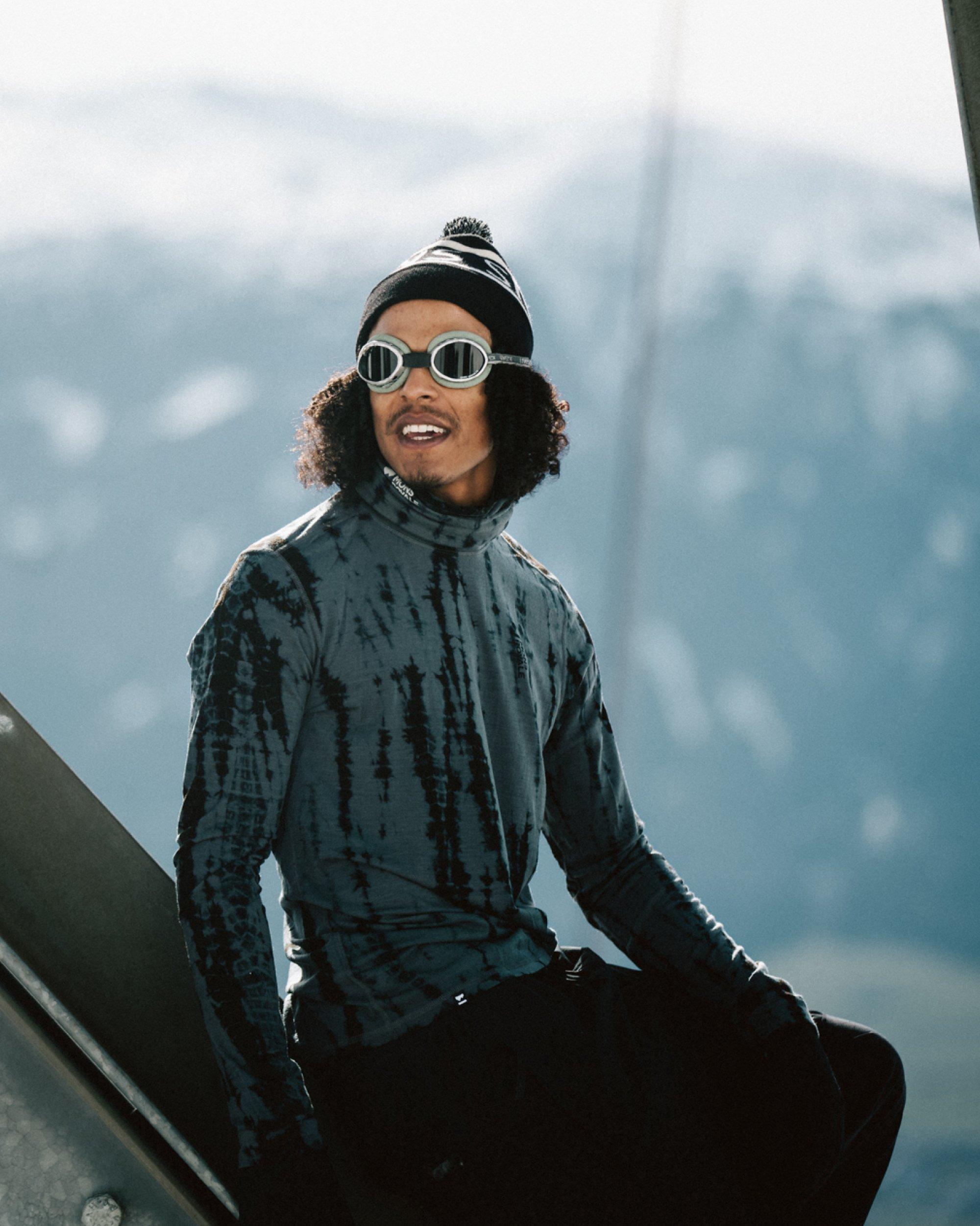 Men's Cascade 200 Long-Sleeve Base Layer - Grey