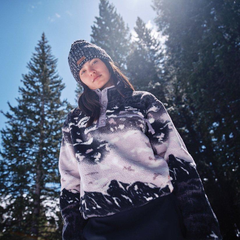 Women's Helvetia II Printed Cropped 1/2 Snap Fleece - Black / Purple