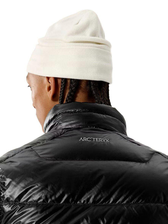 Unisex Embroidered Bird Toque - Arctic Silk