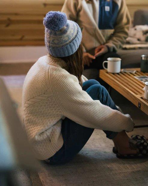 Women's Cozy Cable Knitted Jumper - Off White