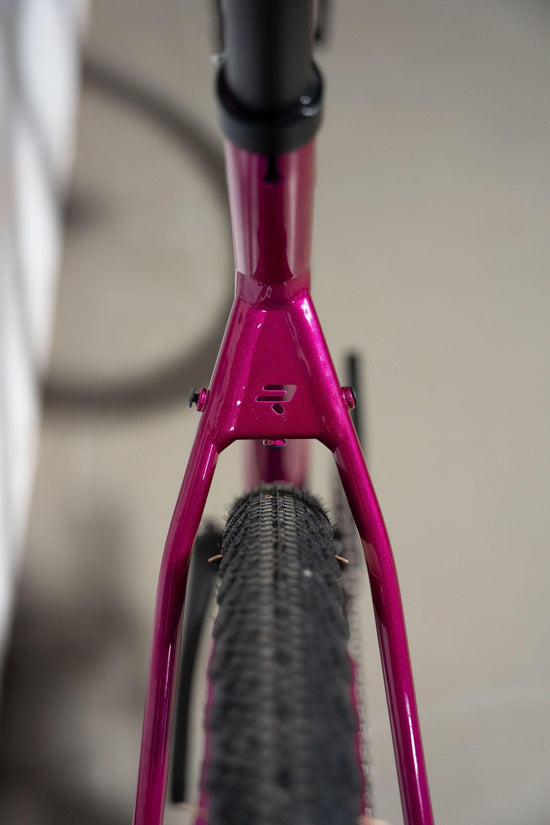 Kanzo Adventure Alu GRX400 2x Gravel Bike - Jazzberry Jam