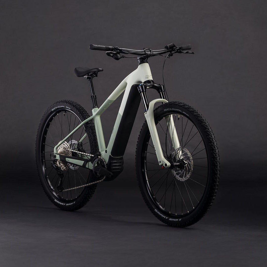 Reaction Hybrid Pro 800 Mountain E-Bike - Green