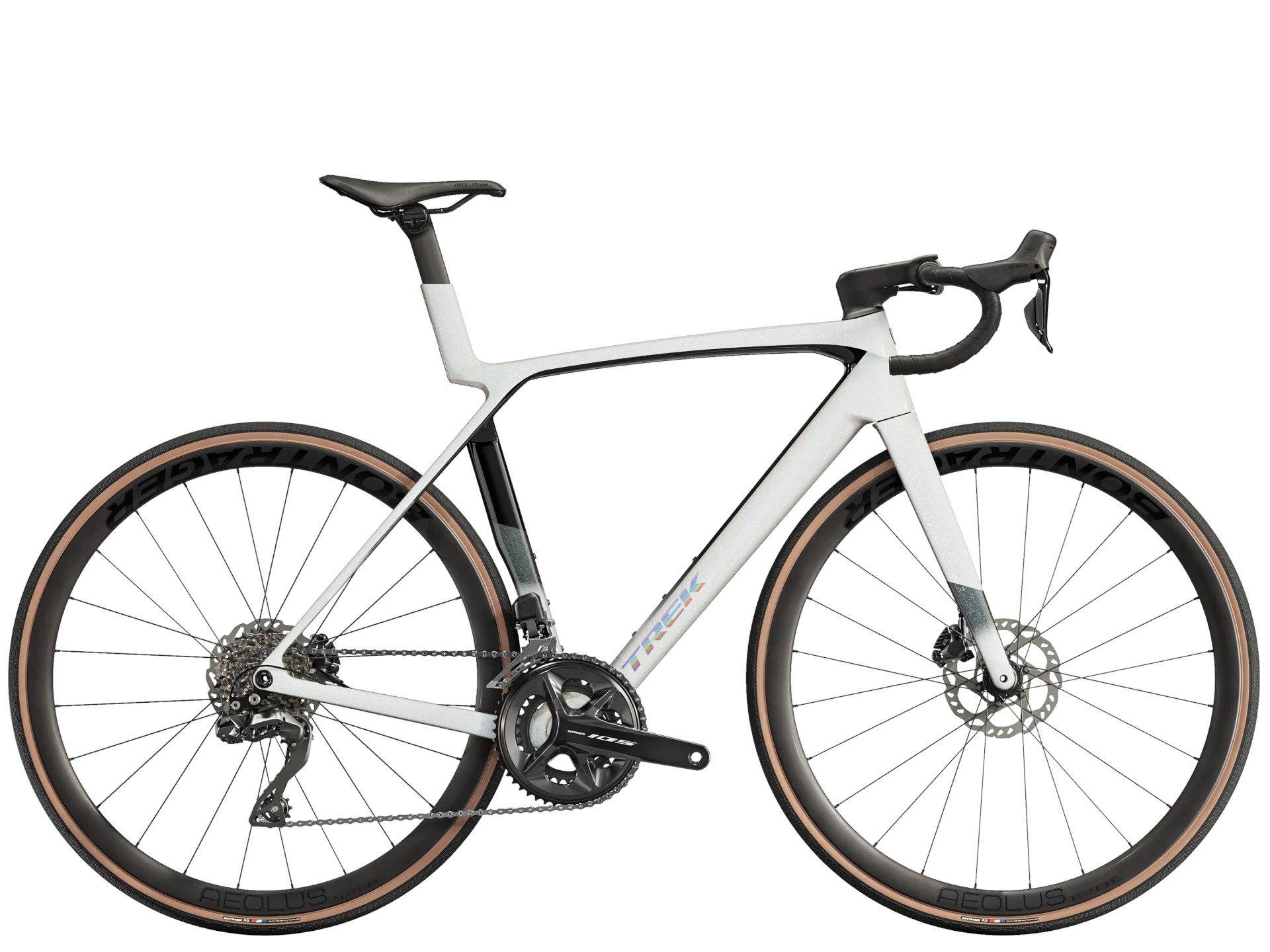 Madone SL 6 Gen 8 Road Bike - White
