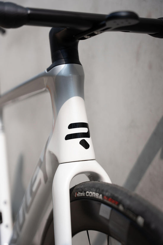 Falcn 105 Di2 Road Bike - White