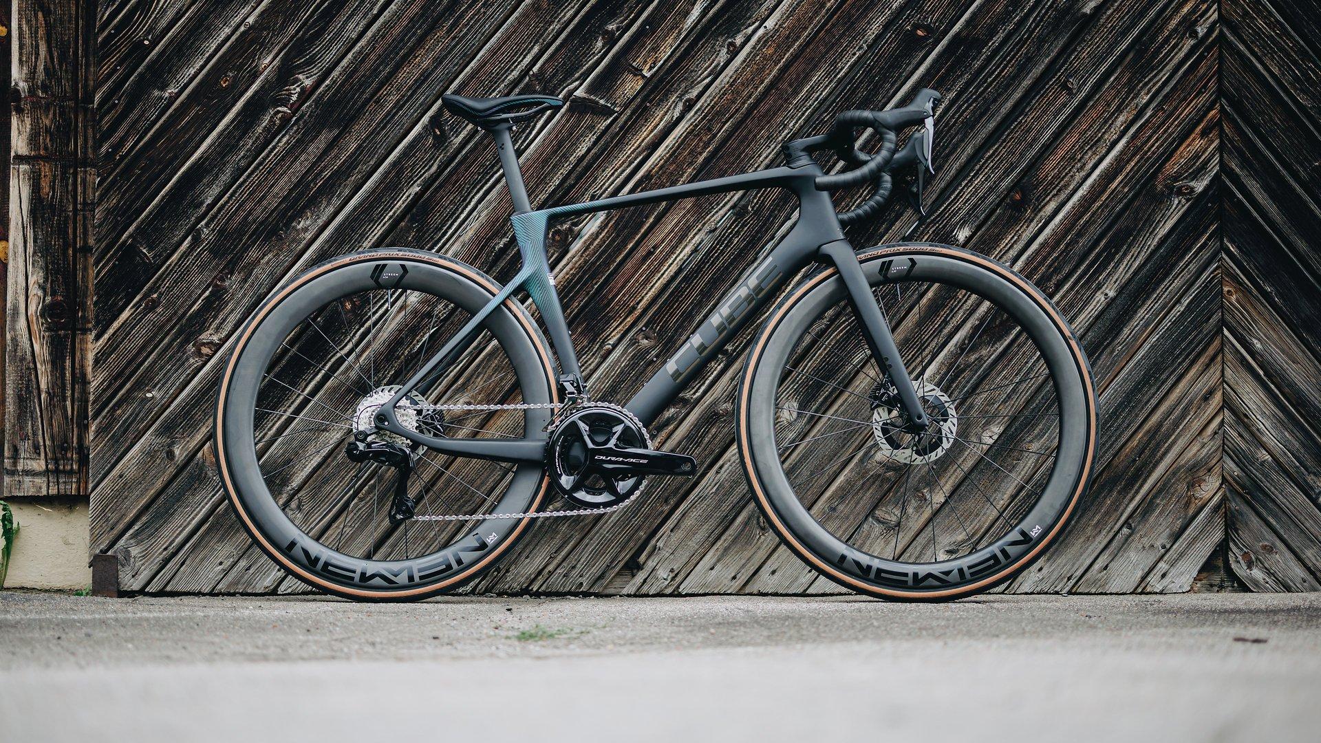 Agree C:62 SLT Road Bike - Black