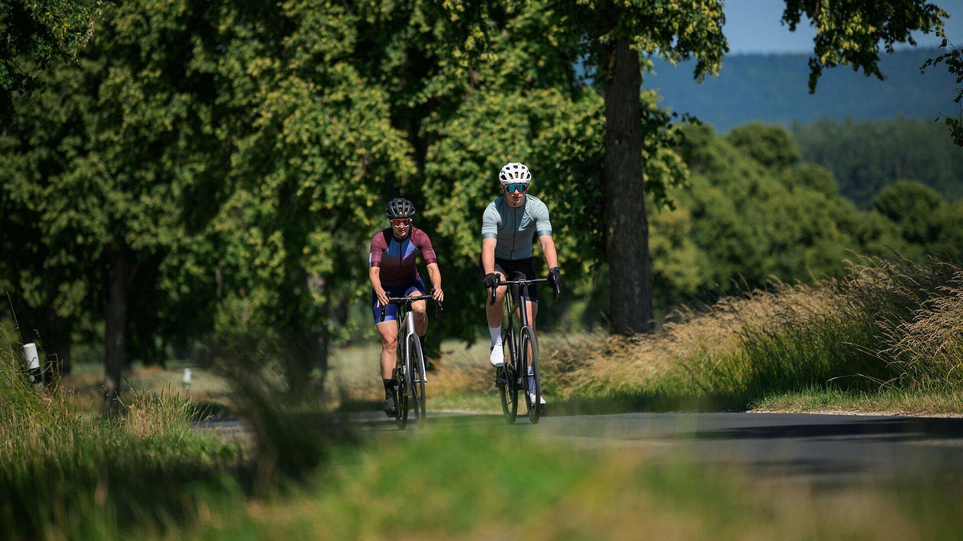 Attain C:62 Race Road Bike - Black