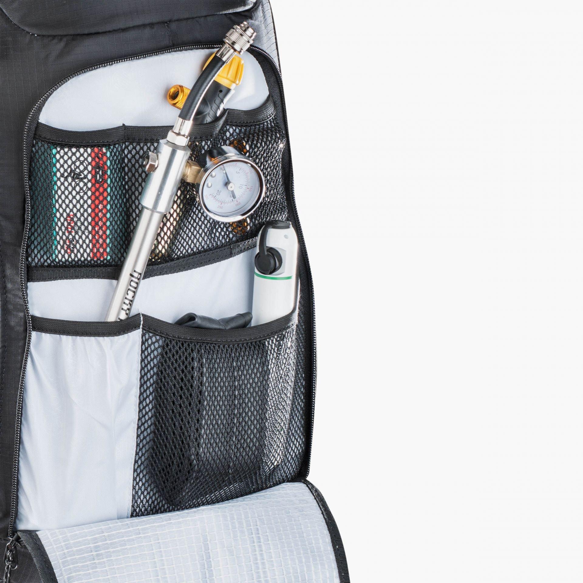 FR Trail Unlimited 20 - Black / White