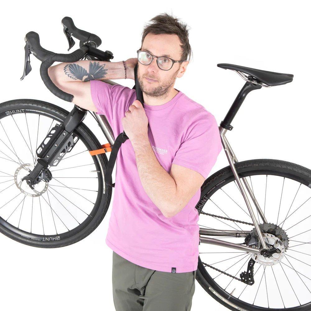 Hike a Bike Carry Harness - Black