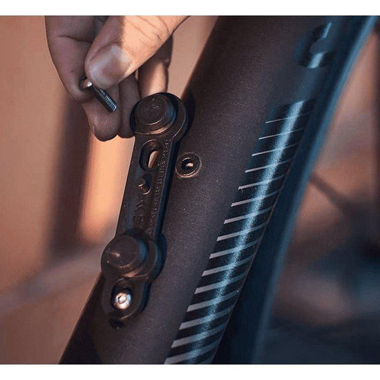 Twist Bottle 450 + Frame Mount - Black