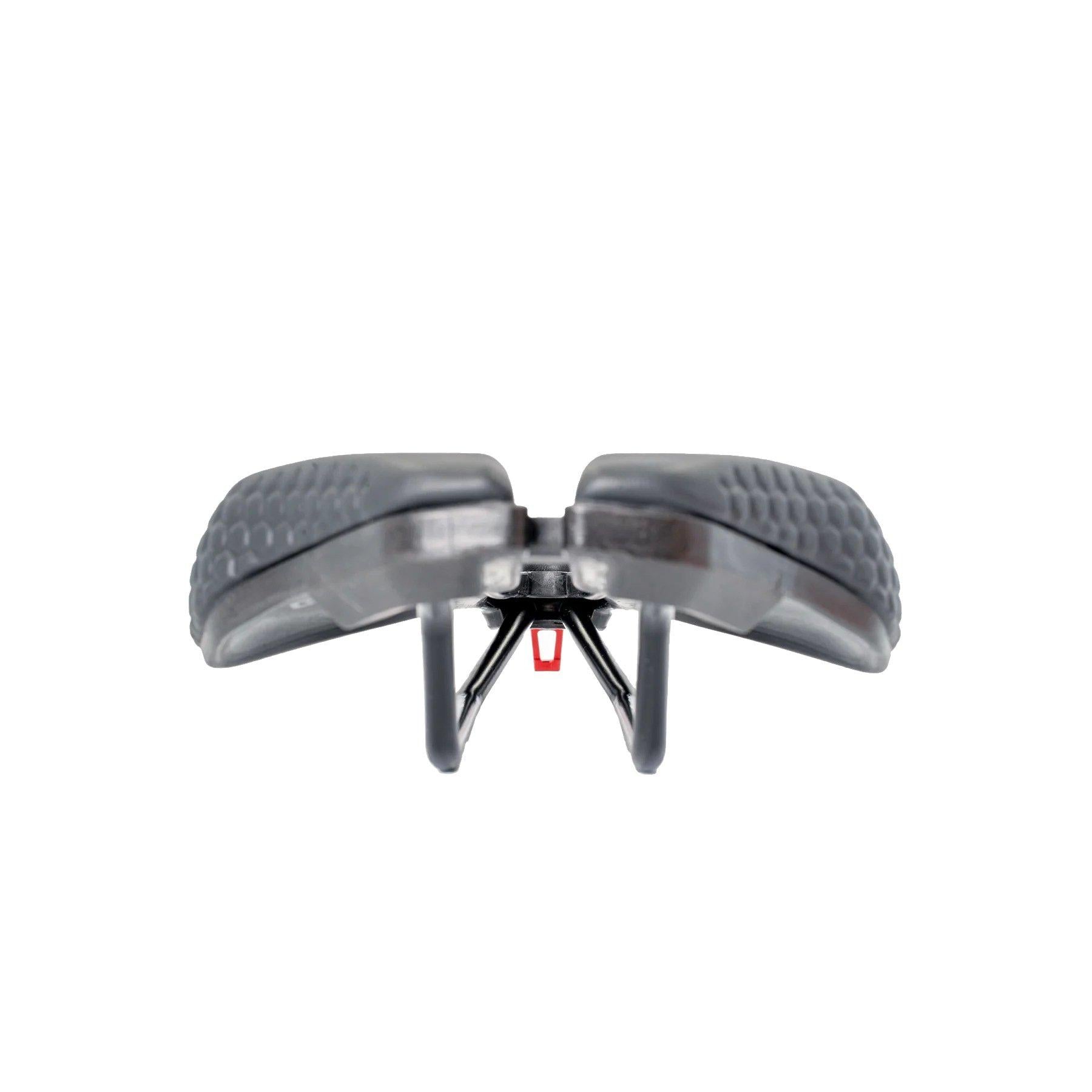 Tenaci T Saddle