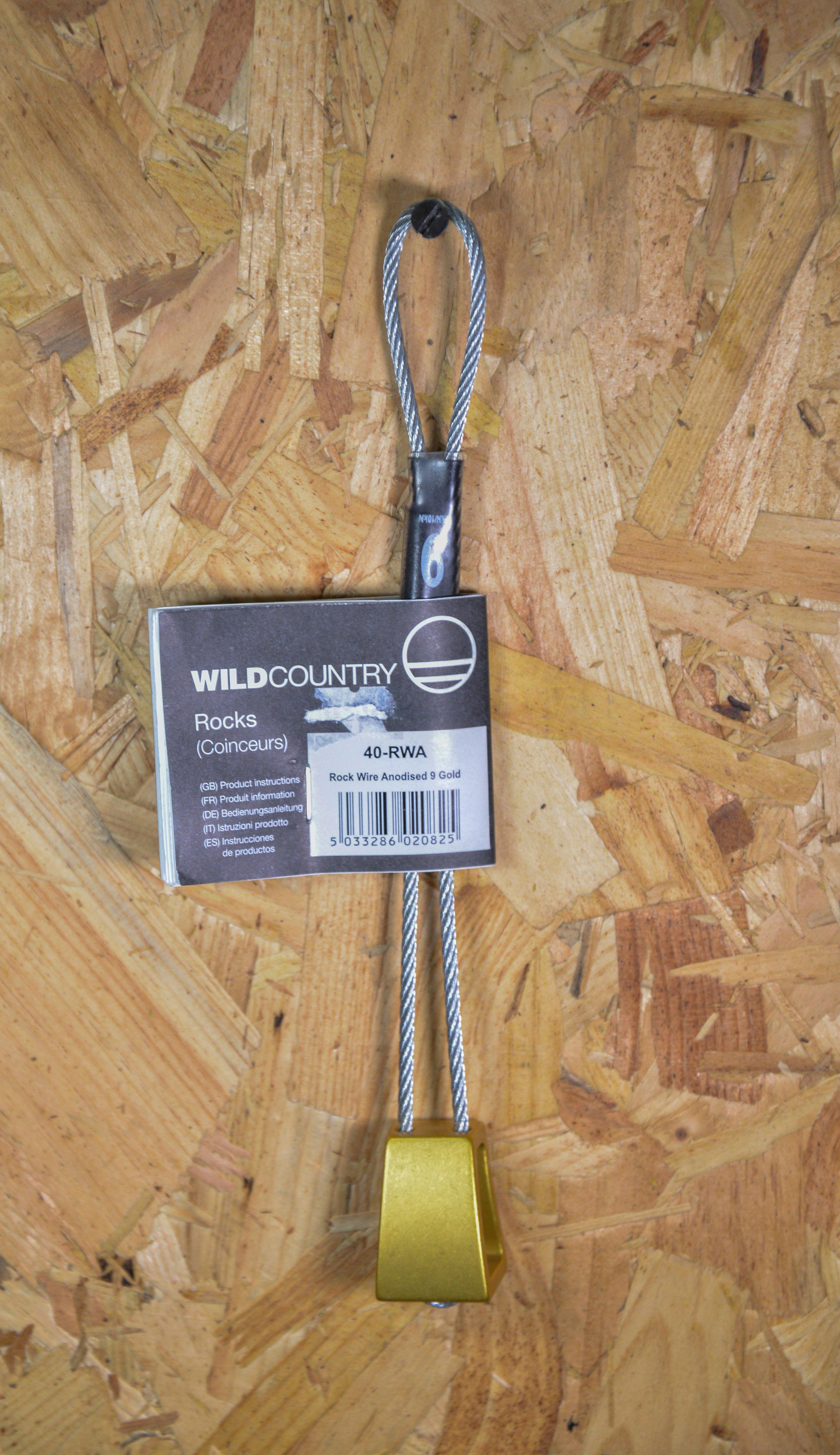 Rocks on Wire Size 9