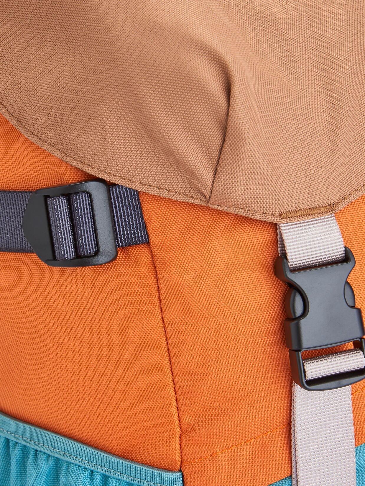 Boondocker Recycled 26L Backpack - Multi