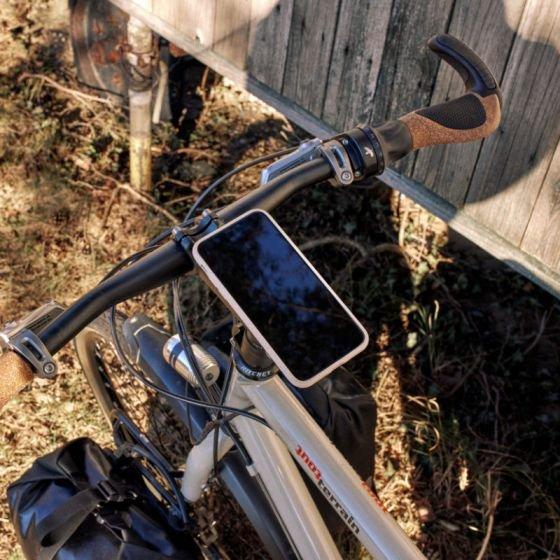 Vacuum Uni Phone Patch - Black