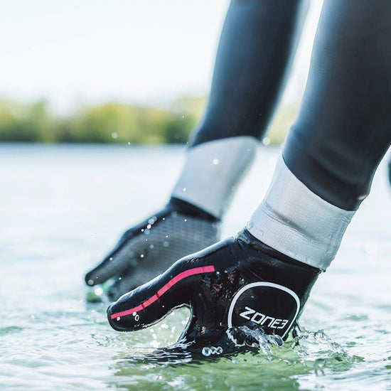 Neoprene Heat Tech Swim Gloves - Black