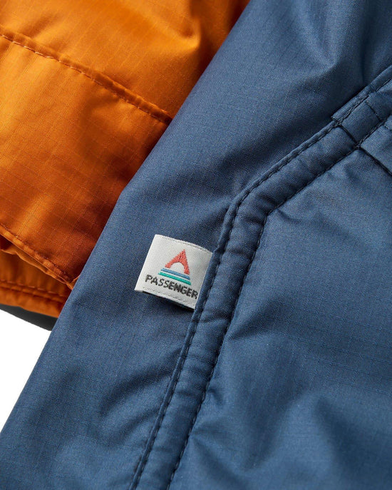 Unisex Waves Sherpa Lined Changing Robe - Orange/Blue