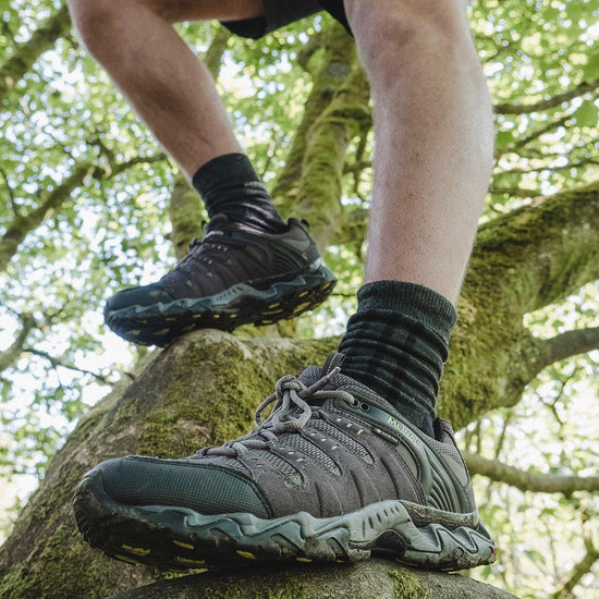 Men's Respond GORE-TEX Walking Shoes - Grey / Yellow