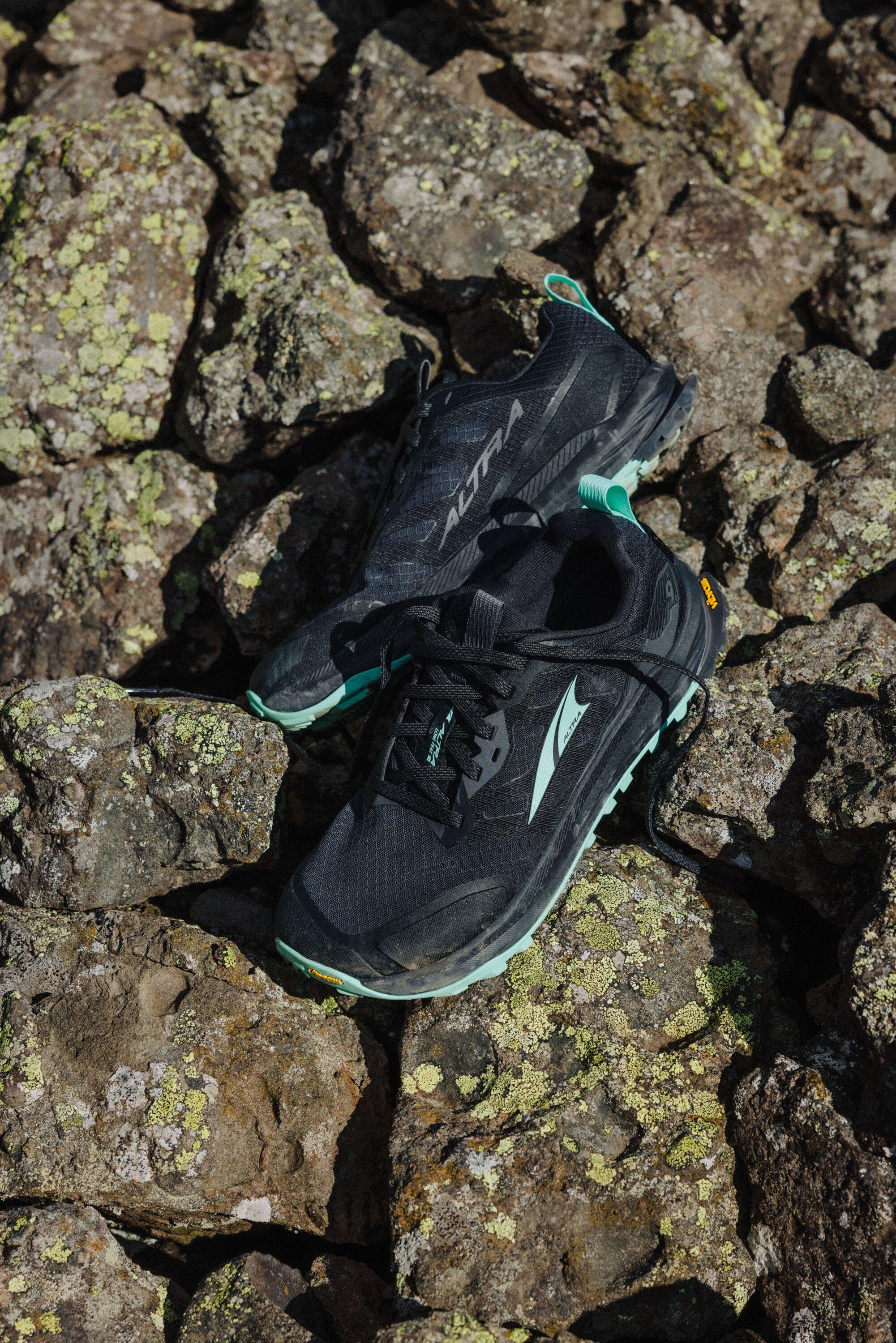 Women's Lone Peak 9+ - Black/ Teal