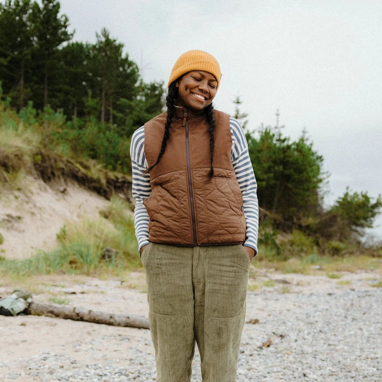 Women's Flora Sherpa Gilet - Brown