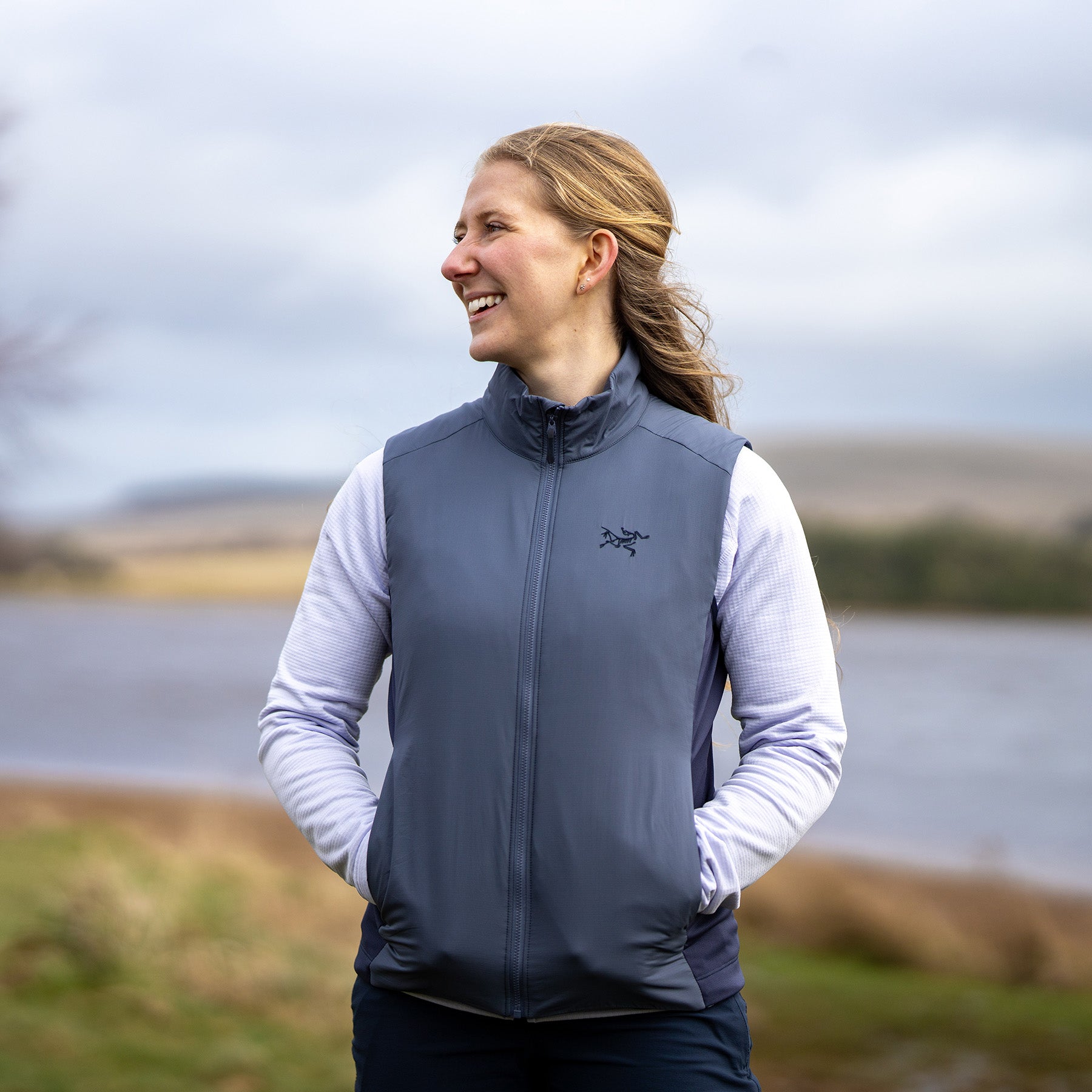 Arc'teryx Women's Atom Vest - DK Stratus | Tiso