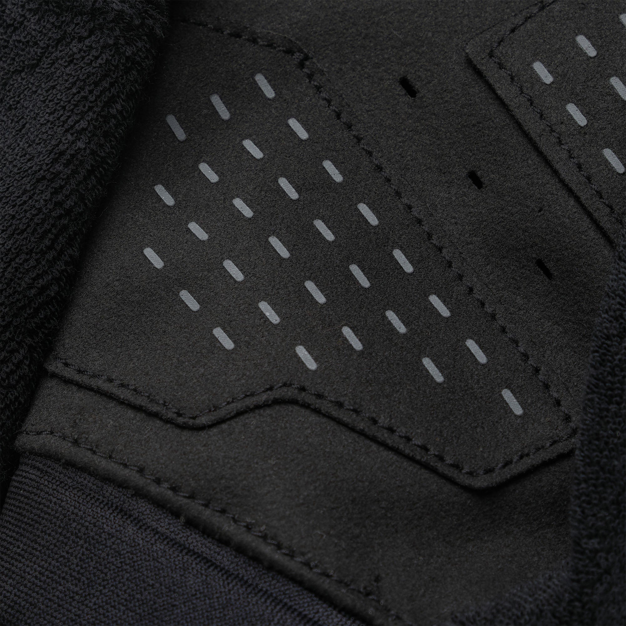 Unisex SingleTrack Windproof Gloves - Black