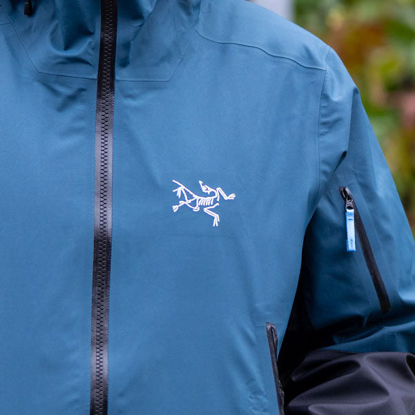 Arc'teryx Women's Sentinel GORE-TEX Jacket - Midnight Frost | Tiso