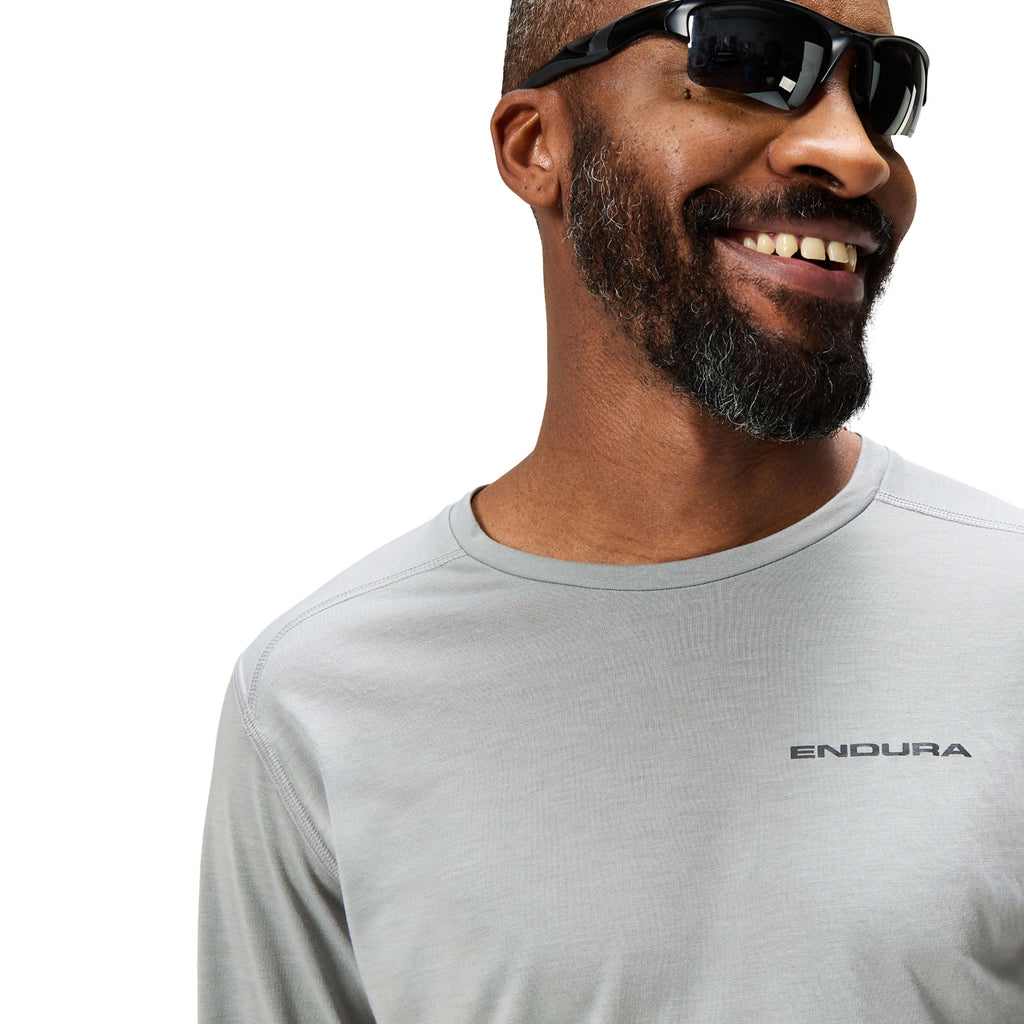 Men's Loop Long-Sleeve Tech T-Shirt - Grey