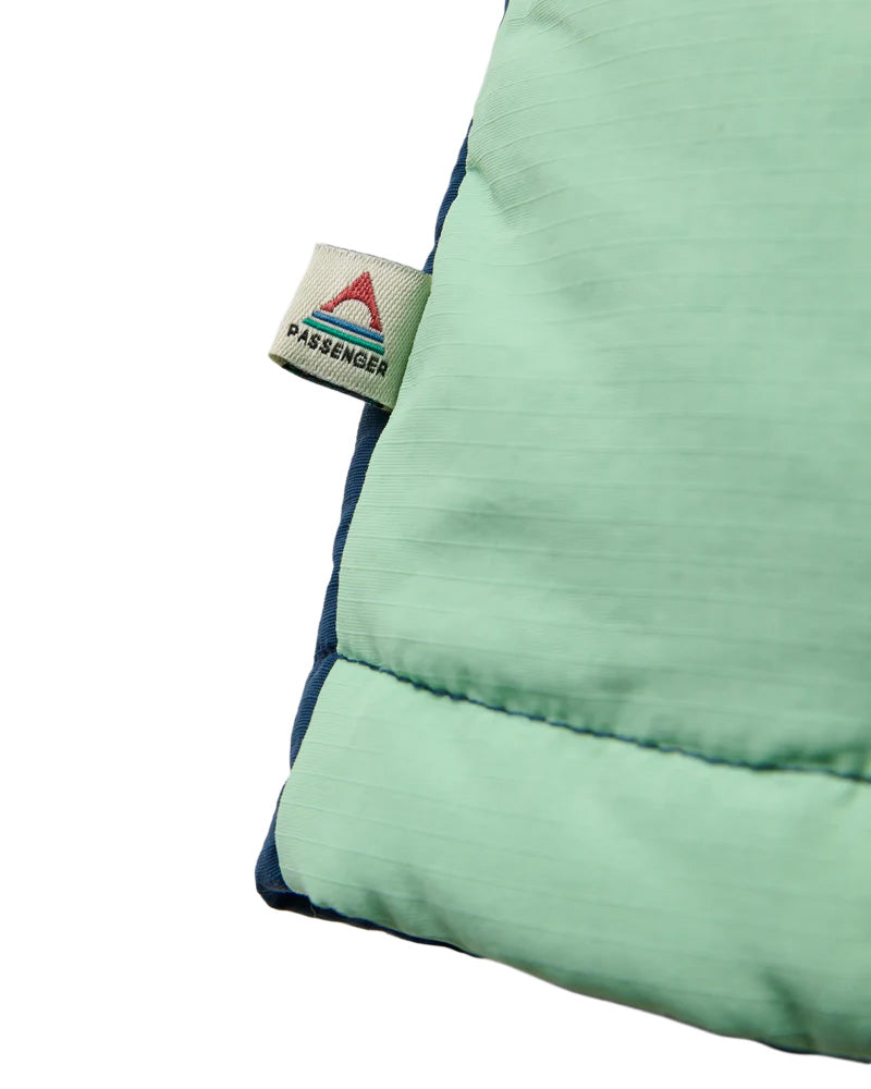 Women's Ocean Insulated 1/2 Zip Jacket - Green / Navy