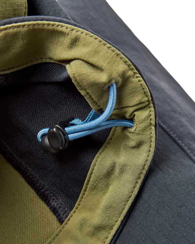 Men's Roamer Light Softshell Jacket - Black / Green