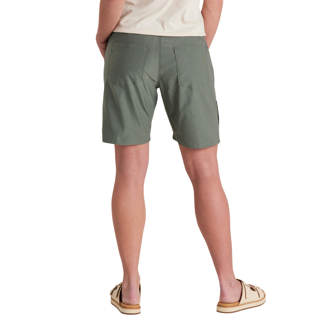Women's Trekr 8" Pull-On Shorts - Green