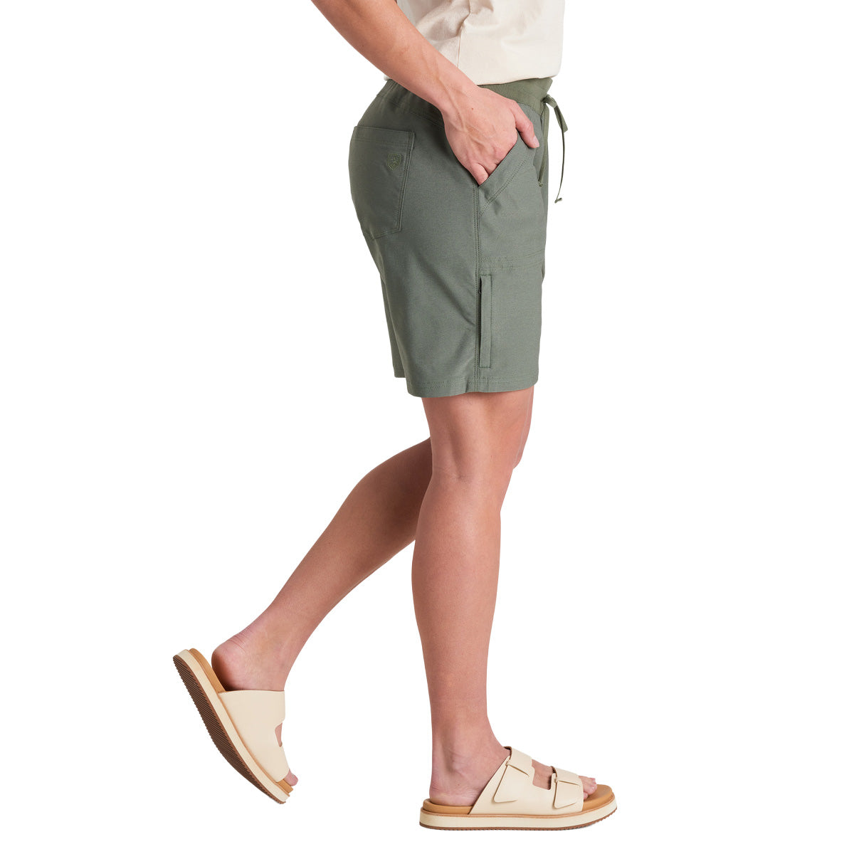 Women's Trekr 8" Pull-On Shorts - Green
