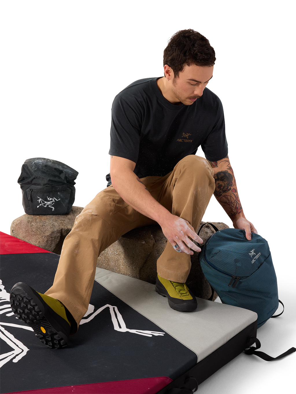 Men's Kragg SL Cotton Bird Word Short-Sleeve T-Shirt - 24K Black