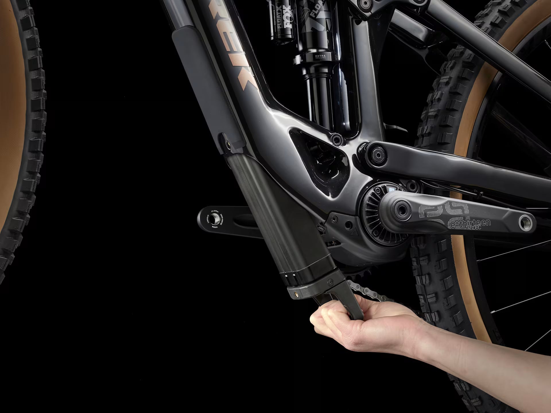 Fuel EXe 9.7 2024/25 Mountain E-Bike - Black / Grey