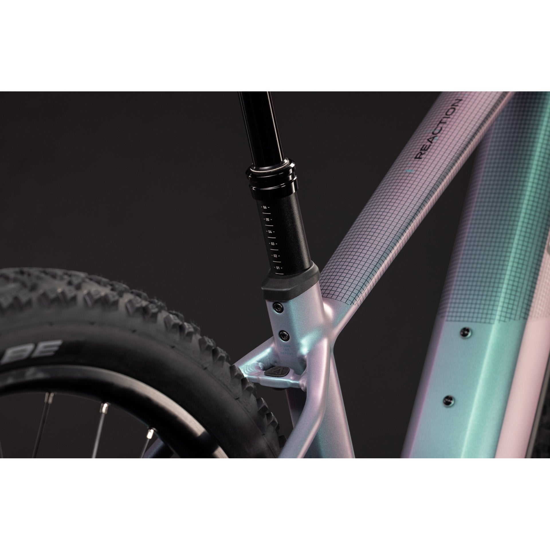 Reaction Hybrid Pro 800 2027 Mountain E-Bike - Blue