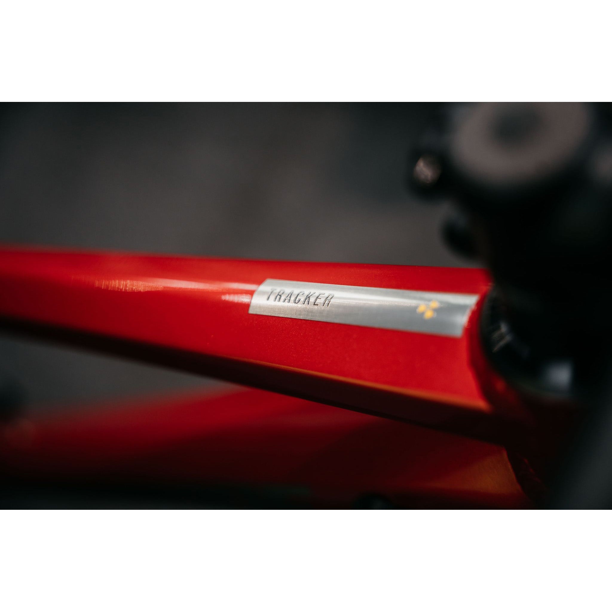 Tracker Comp 2027 Mountain Bike - Red