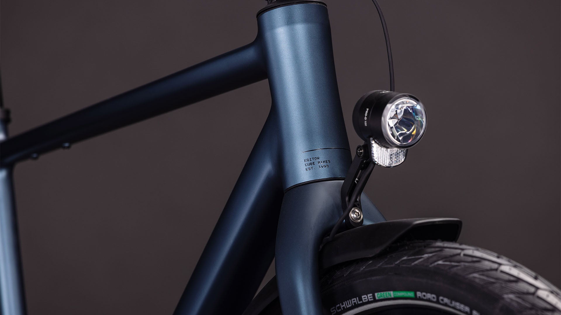 Editor Pro FE Hybrid Bike - Navy
