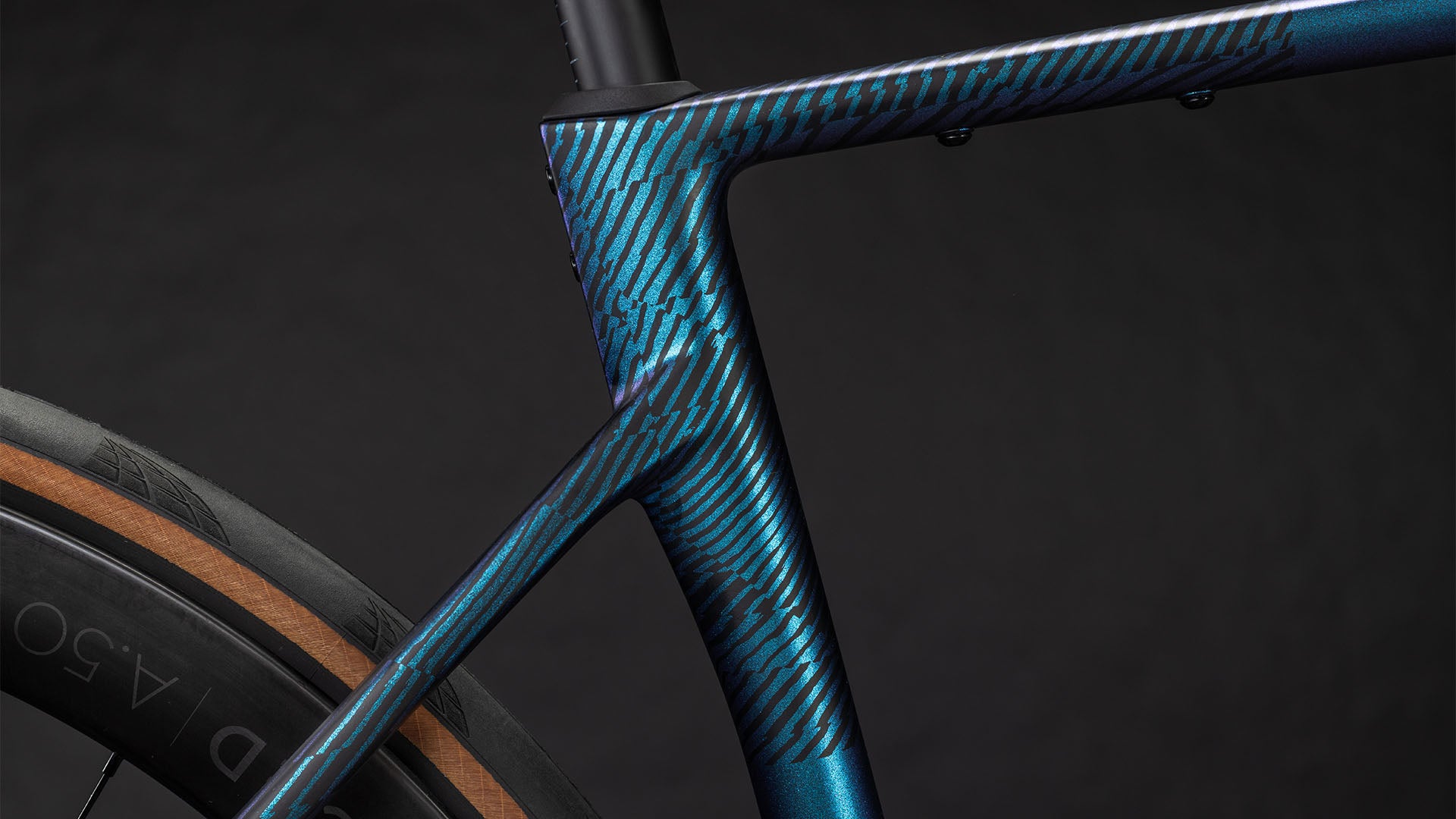Attain C:62 SLT Road Bike - Blue