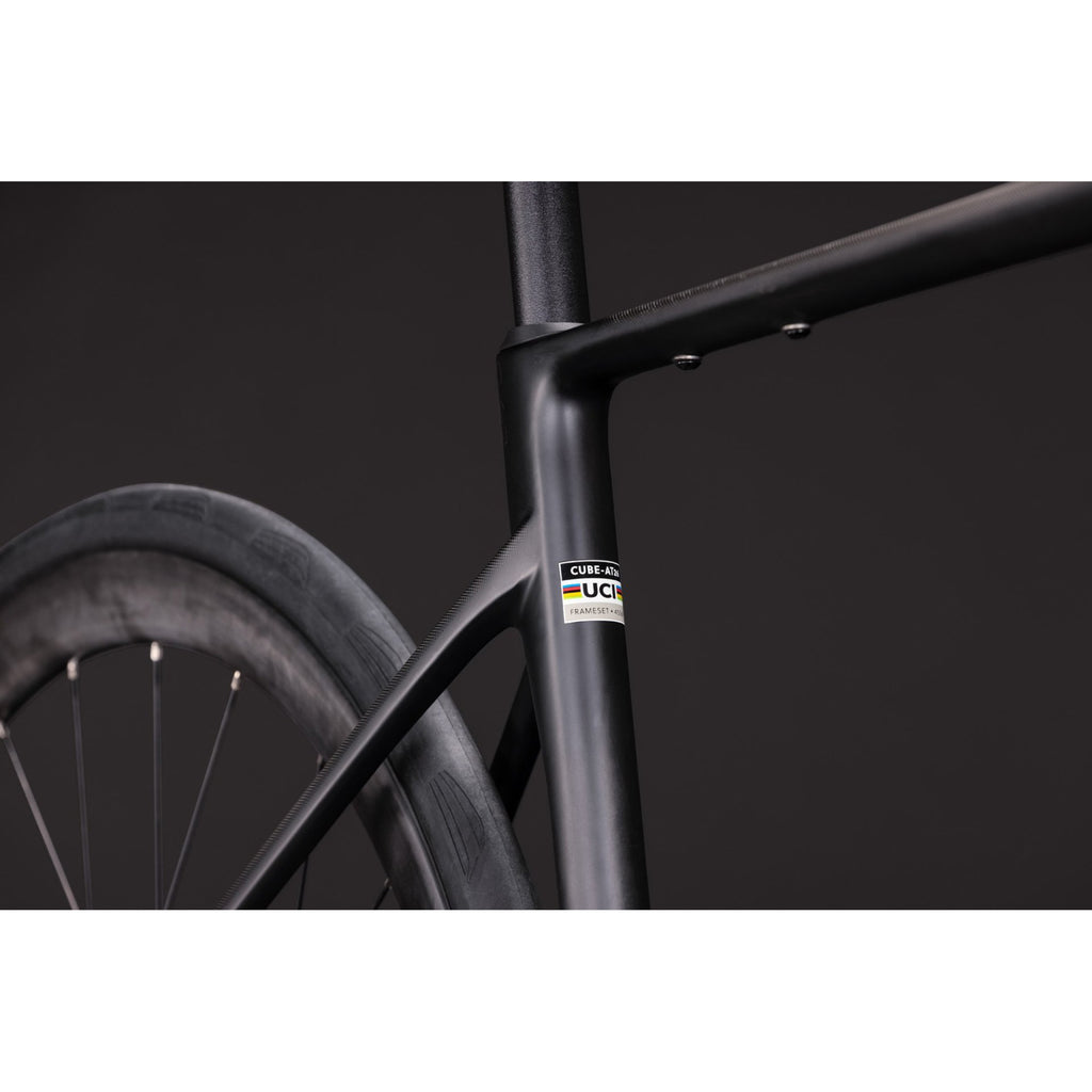 Attain C:62 Race 2027 Road Bike - Black