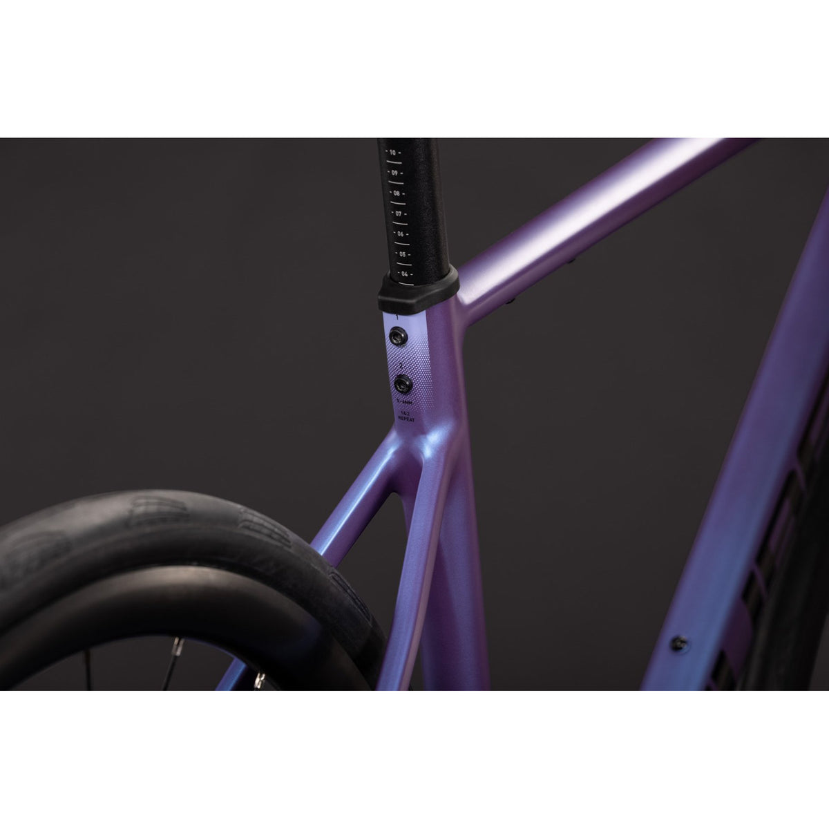 Attain SLX 2027 Road Bike - Blue