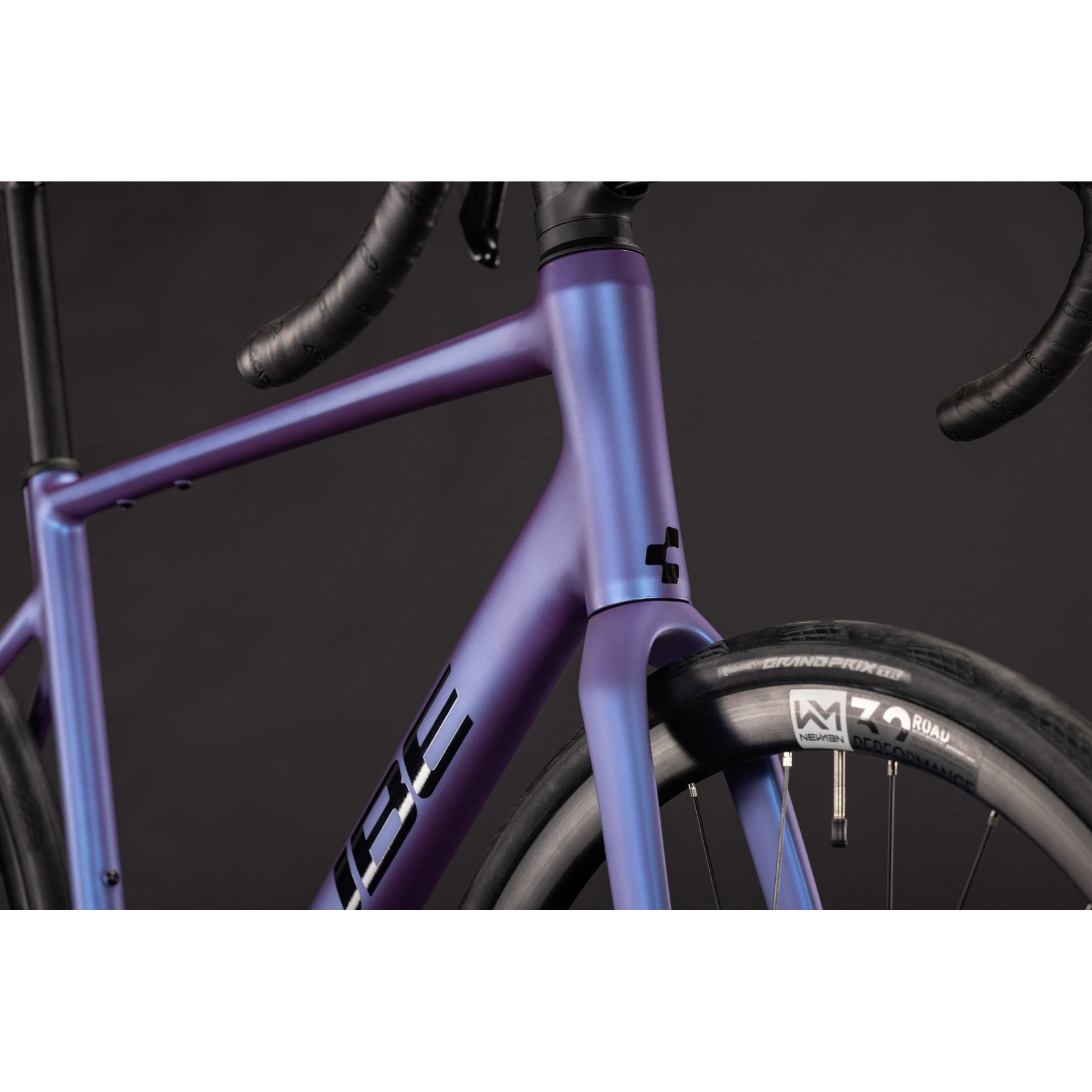 Attain SLX 2027 Road Bike - Blue