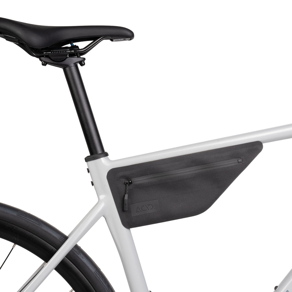 Pro Frame Bag 0.6L For Attain – Black
